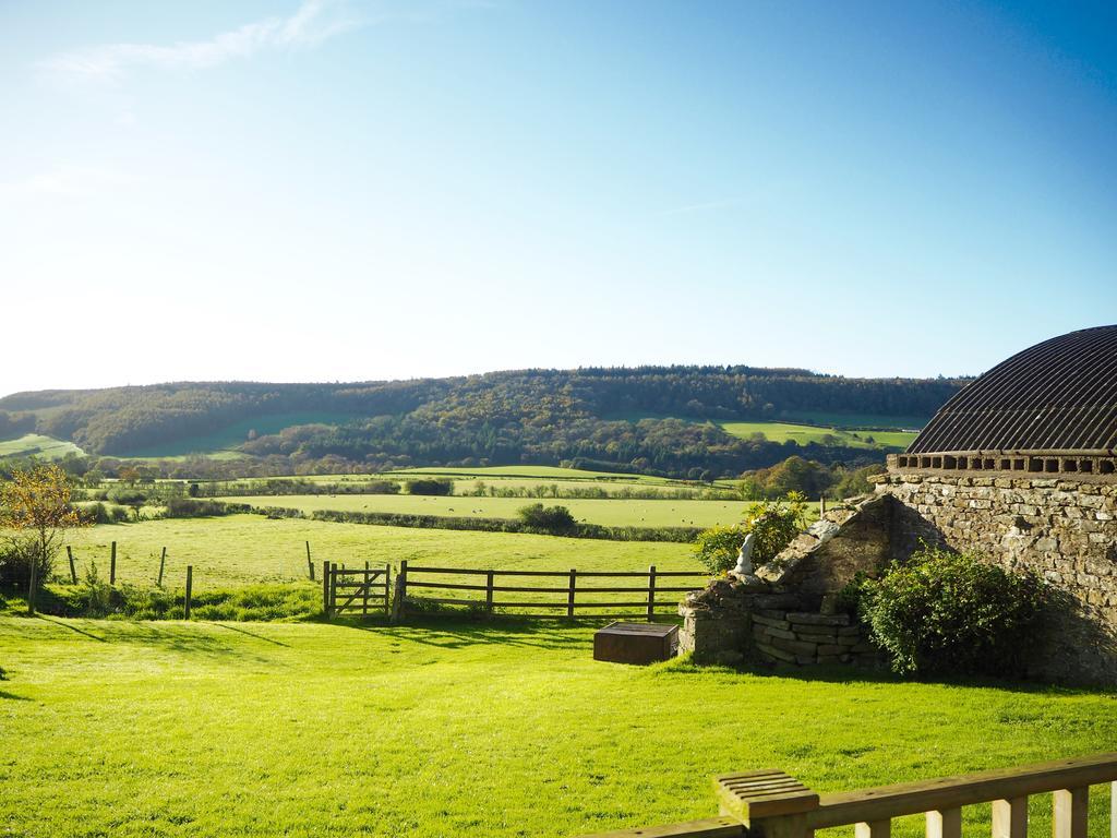 The Grainary Cottages Scarborough Bagian luar foto